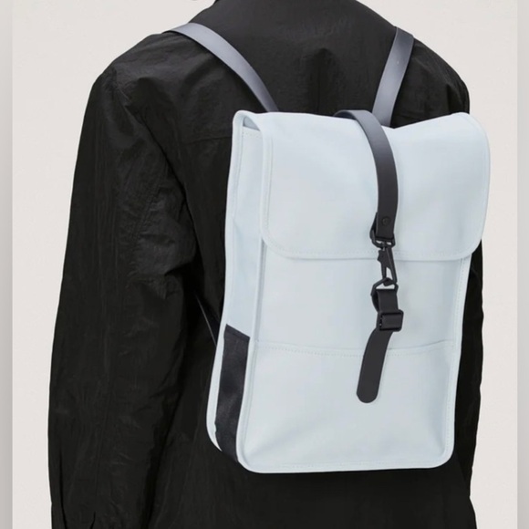 Brand new RAINS Backpack in color Sky - Picture 1 of 9
